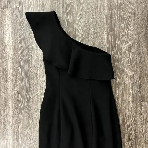 Likely Kane One Shoulder Ruffle Gown Black Formal Maxi Dress Size 2 Slit Elegant
